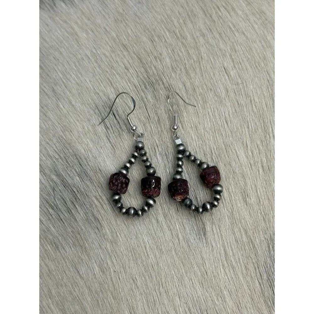 Native American Sterling Silver 8mm Purple Spiny Navajo Pearl Hoop Earrings